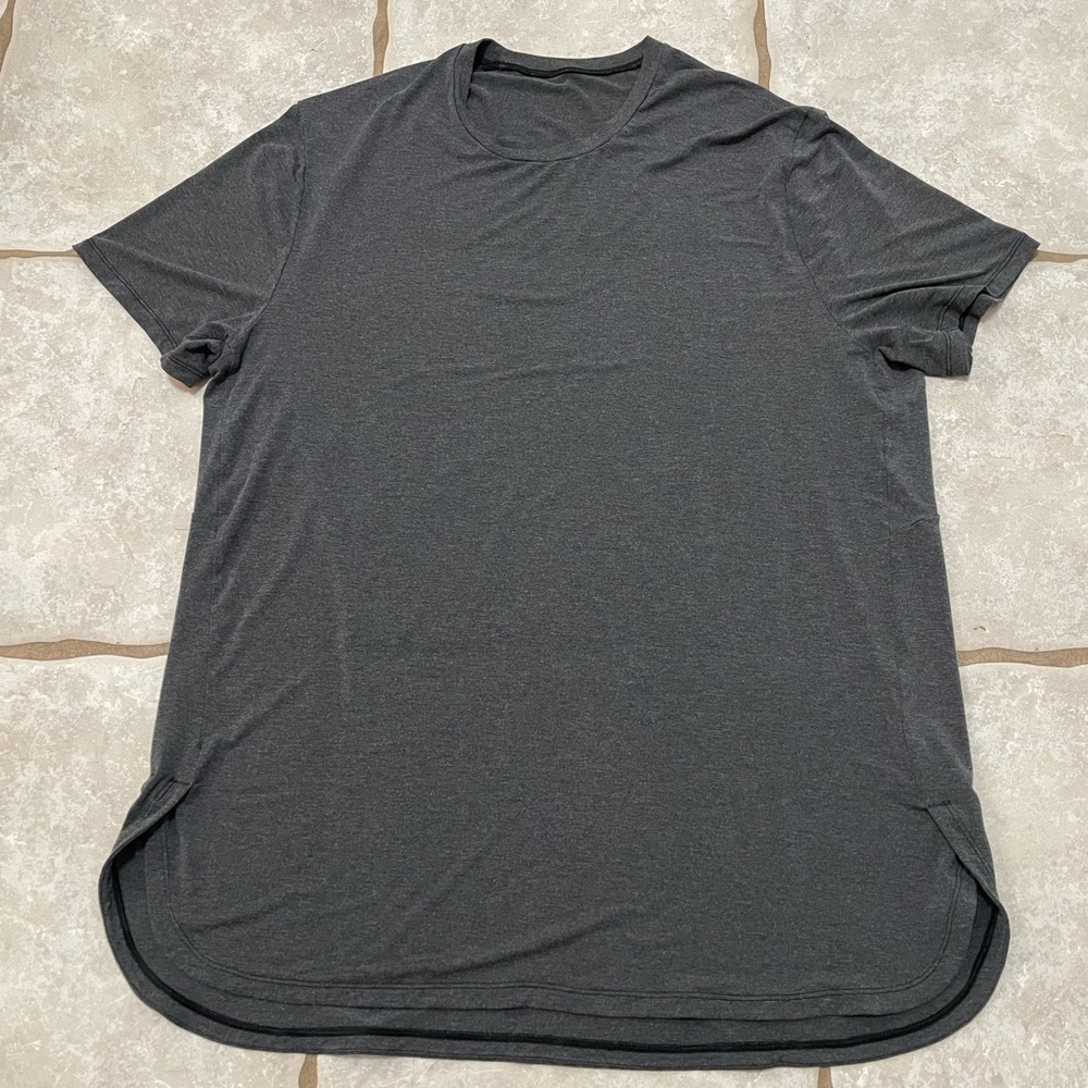 NWOT!! Lululemon Balancer Tee Shirt Heathered Black Size XL